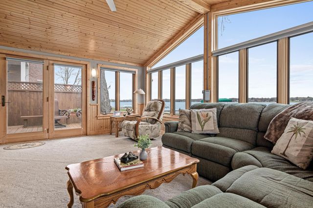 21185 Iverson Avenue N, Forest Lake, MN 55025