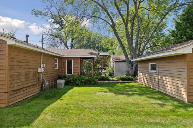 21185 Iverson Avenue N, Forest Lake, MN 55025