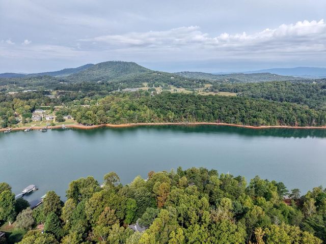 2515 Leisure Lane, Young Harris, GA 30582