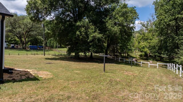 3028 Morganton Boulevard, Lenoir, NC 28645