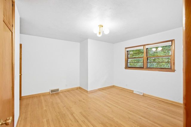 6627 Franklin AVENUE, Middleton, WI 53562