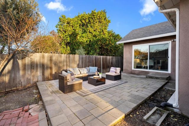 3175 Colfax Court, Santa Clara, CA 95051