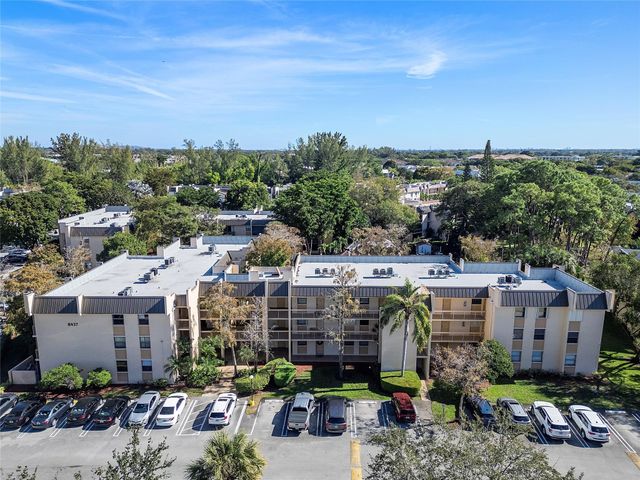 8437 FOREST HILLS Drive 203, Coral Springs, FL 33065