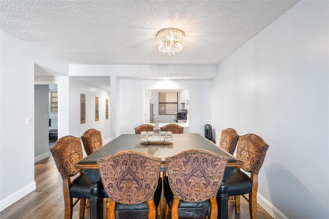 8437 FOREST HILLS Drive 203, Coral Springs, FL 33065
