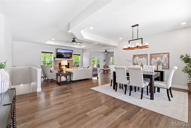 1509 Buck View, Festus, MO 63028