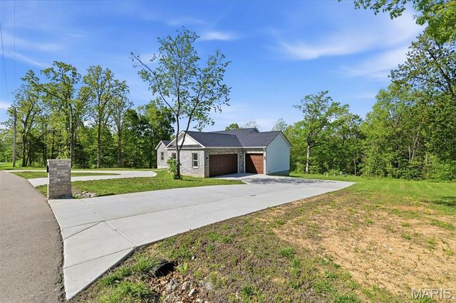 1509 Buck View, Festus, MO 63028