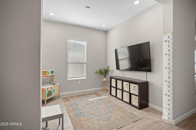 21589 N 102nd Drive, Peoria, AZ 85382