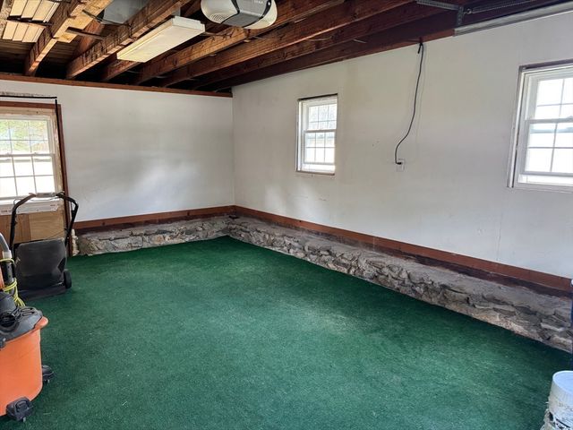 26 Wildwood Ave, Worcester, MA 01603