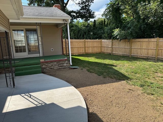 26 Wildwood Ave, Worcester, MA 01603