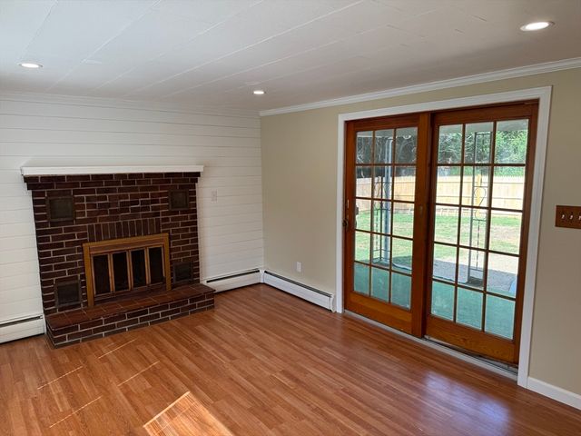 26 Wildwood Ave, Worcester, MA 01603