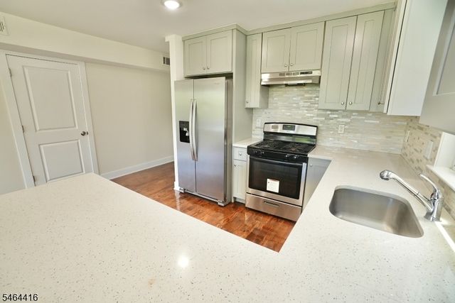 478 S 16Th St, Newark City, NJ 07103
