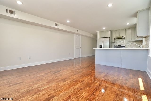 478 S 16Th St, Newark City, NJ 07103