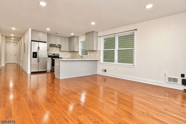 478 S 16Th St, Newark City, NJ 07103