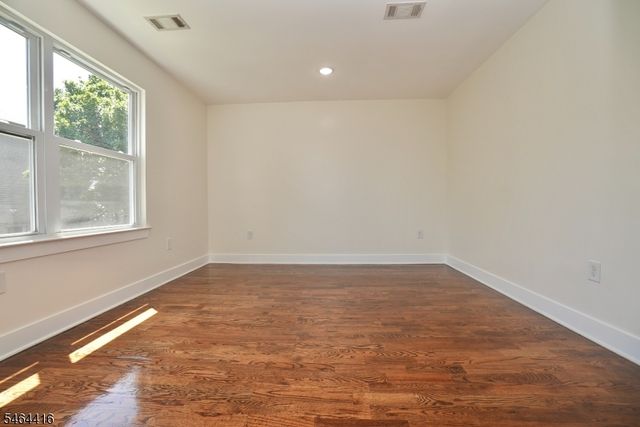 478 S 16Th St, Newark City, NJ 07103