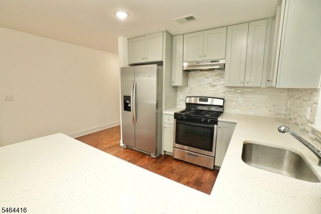 478 S 16Th St, Newark City, NJ 07103