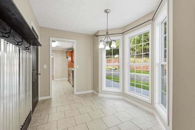 3142 Sparks Dr, Cookeville, TN 38506
