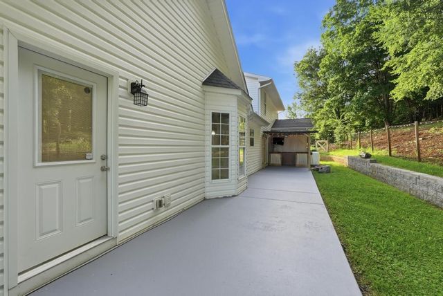 3142 Sparks Dr, Cookeville, TN 38506