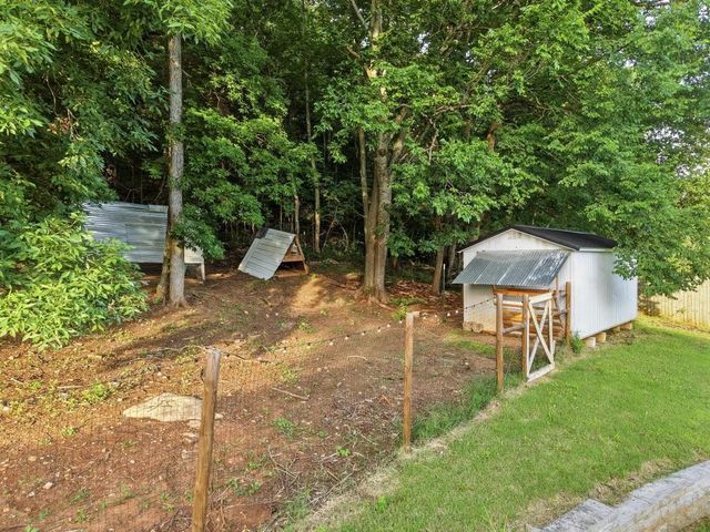 3142 Sparks Dr, Cookeville, TN 38506
