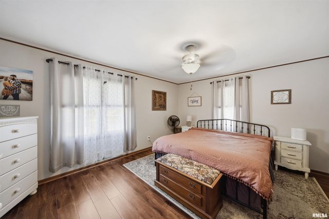 218 TIMBERLAN Road, Metamora, IL 61548