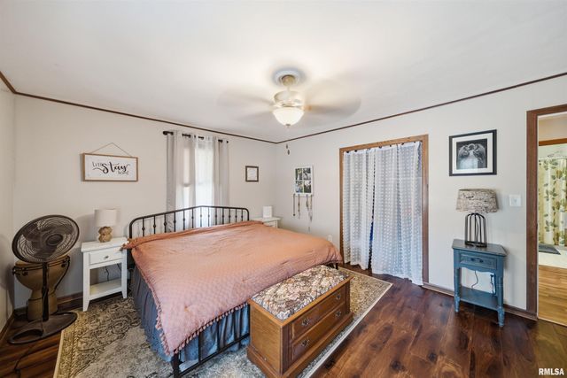 218 TIMBERLAN Road, Metamora, IL 61548