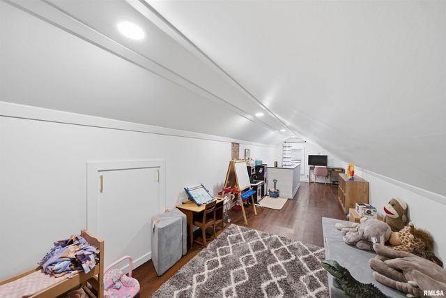 218 TIMBERLAN Road, Metamora, IL 61548