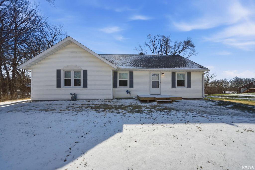 218 TIMBERLAN Road, Metamora, IL 61548