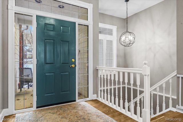 11413 Bancroft Court, Tyrone Township, MI 48430