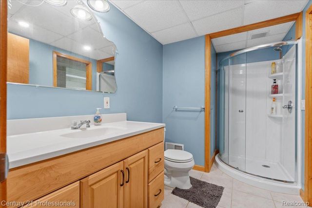 11413 Bancroft Court, Tyrone Township, MI 48430