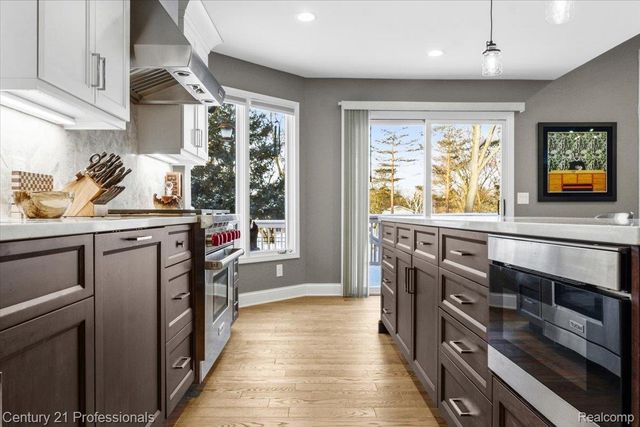 11413 Bancroft Court, Tyrone Township, MI 48430