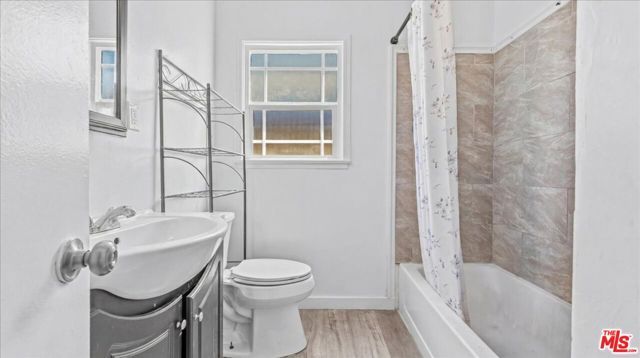 702 E 157th Street, Compton, CA 90220