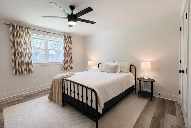 576 College Hill Dr, Baton Rouge, LA 70808