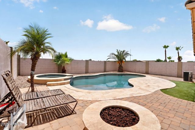 35917 W VELAZQUEZ Drive, Maricopa, AZ 85138