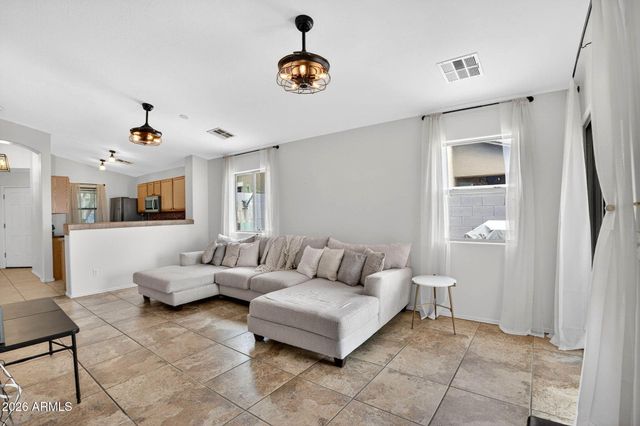 35917 W VELAZQUEZ Drive, Maricopa, AZ 85138