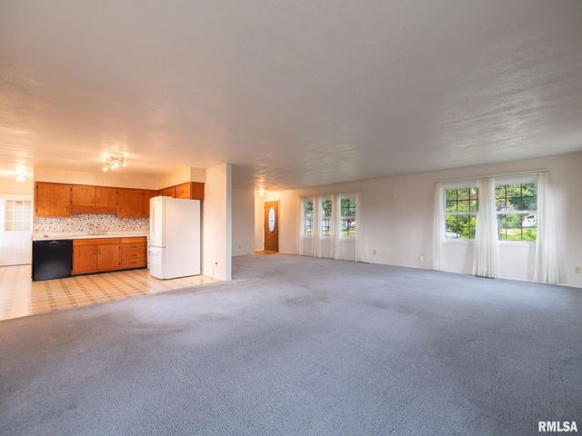 1309 W WILLIAM Drive, Chillicothe, IL 61523