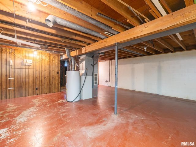 1309 W WILLIAM Drive, Chillicothe, IL 61523