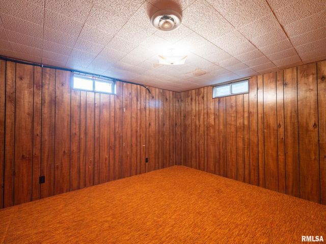 1309 W WILLIAM Drive, Chillicothe, IL 61523