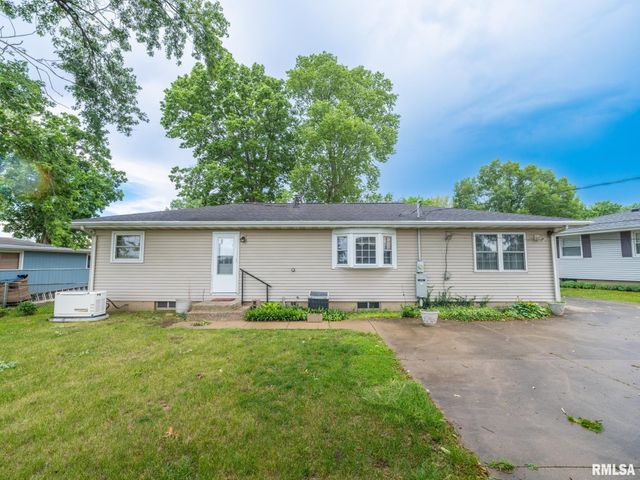 1309 W WILLIAM Drive, Chillicothe, IL 61523