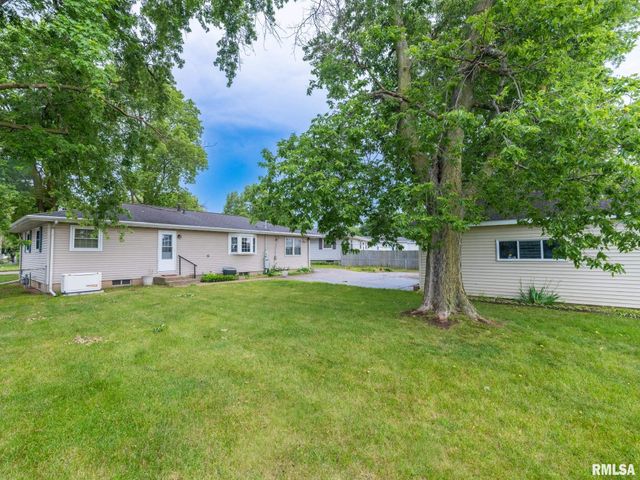 1309 W WILLIAM Drive, Chillicothe, IL 61523