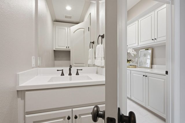 613 Coffee Circle, Pottsboro, TX 75076