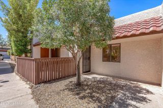 9420 E Speedway Blvd Unit 24, Tucson, AZ 85710