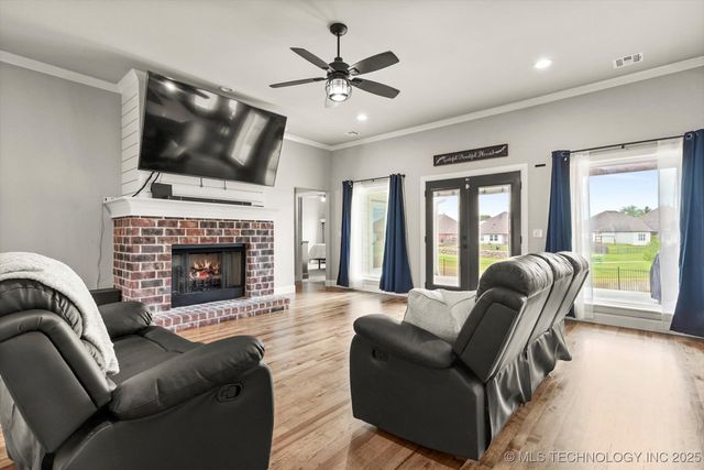 14271 S College Avenue, Bixby, OK 74008