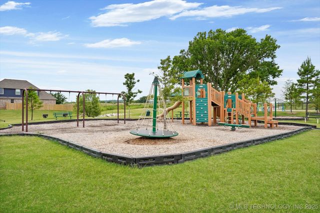 14271 S College Avenue, Bixby, OK 74008