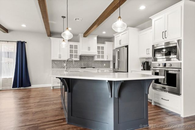 14271 S College Avenue, Bixby, OK 74008