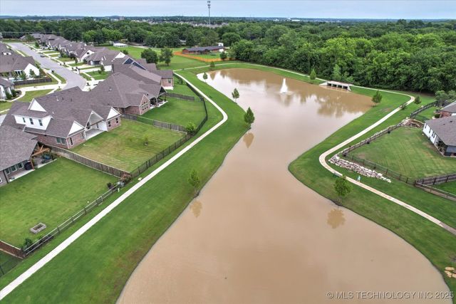 14271 S College Avenue, Bixby, OK 74008