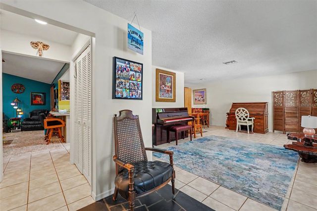 165 WOODCUTTER LANE, Palm Harbor, FL 34683
