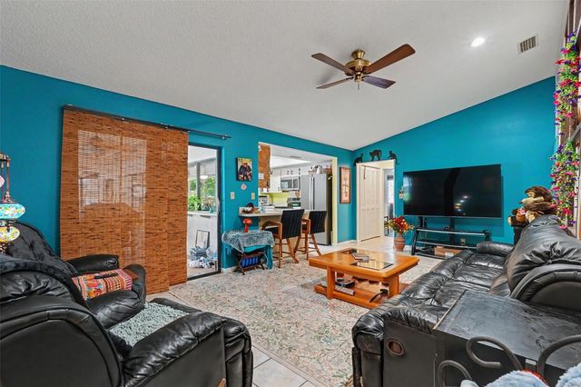 165 WOODCUTTER LANE, Palm Harbor, FL 34683
