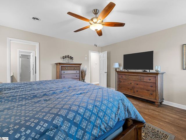 828 Shoresbrook Drive, Spartanburg, SC 29301