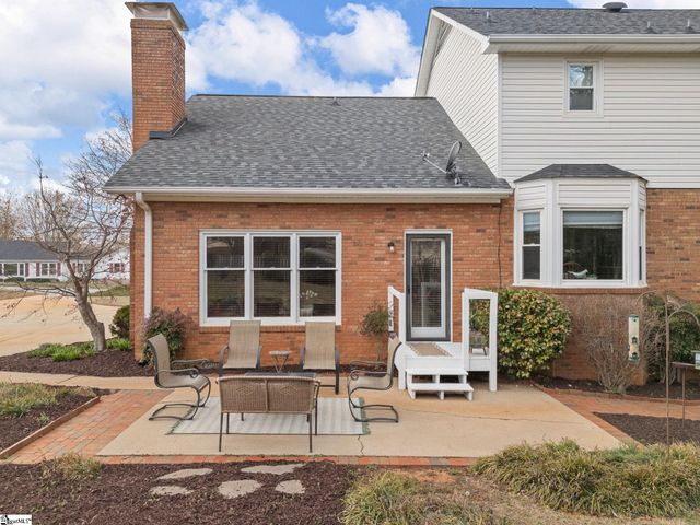 828 Shoresbrook Drive, Spartanburg, SC 29301