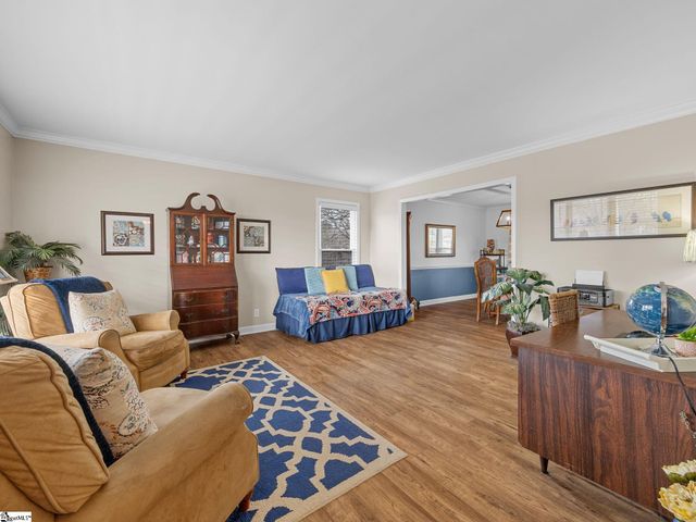 828 Shoresbrook Drive, Spartanburg, SC 29301