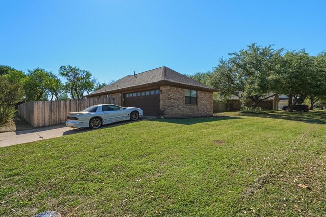 5201 Sherbrooke Lane, Abilene, TX 79606